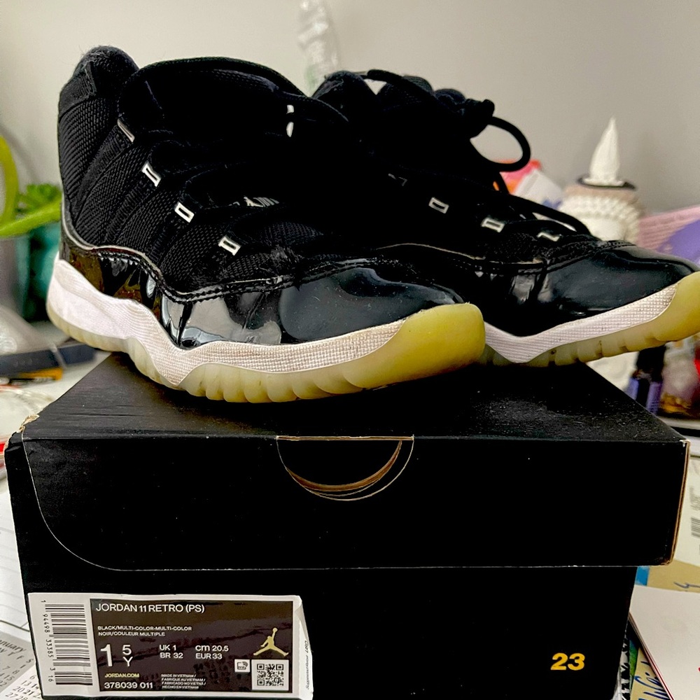 Jordon 11 retro